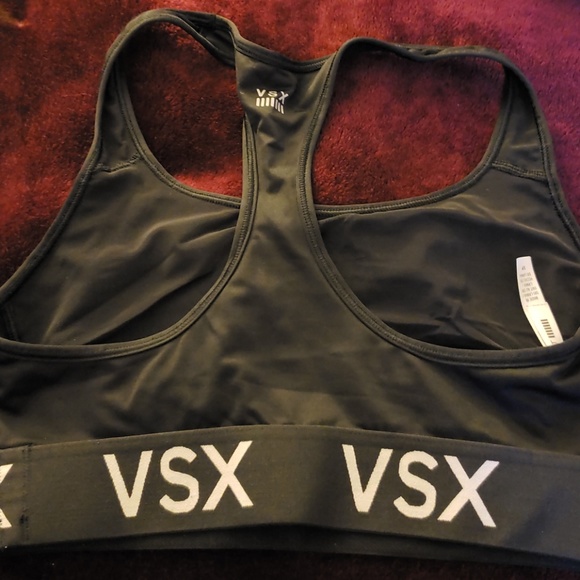 Sports bra - Picture 2 of 2